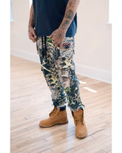 Load image into Gallery viewer, Duck Camo Cargo Pants